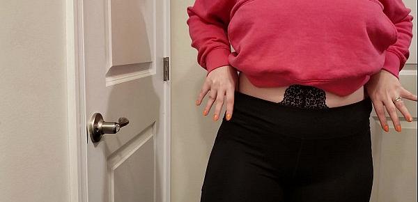 My Big Ass In Yoga Pants and Some New Lingerie